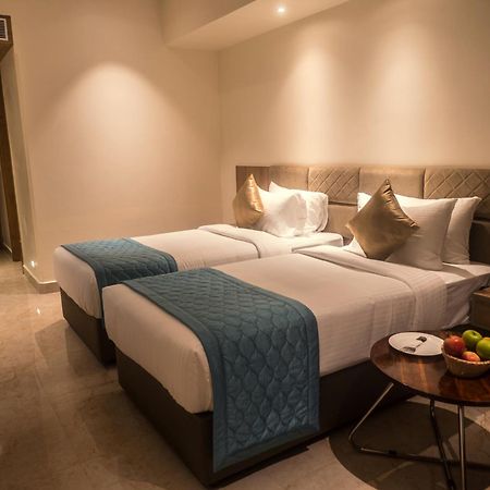 Misty Ocean - A Bergamont Group Of Hotel Kuilapalayam Bagian luar foto