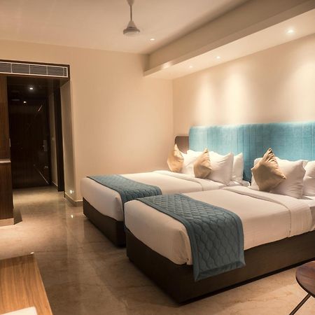 Misty Ocean - A Bergamont Group Of Hotel Kuilapalayam Bagian luar foto